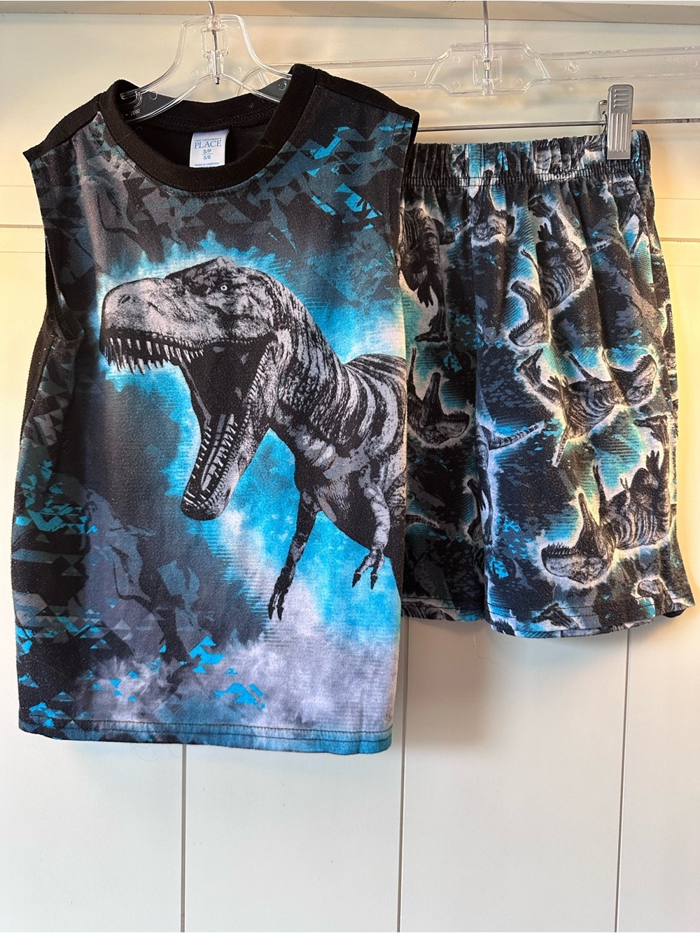 The Children's Place Black Blue Dinosaur Glow Pajama Set